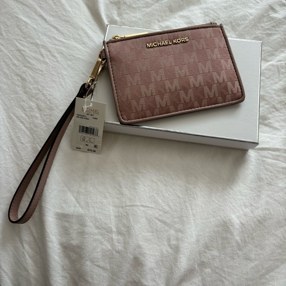 Michael Kors Small Logo Coin/ID Wristlet - Fawn NWT